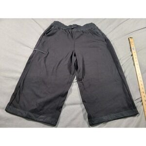 Athleta Triumph Hybrid Wide Crop Pant Black‎ Large Petite Cargo Elastic Waist